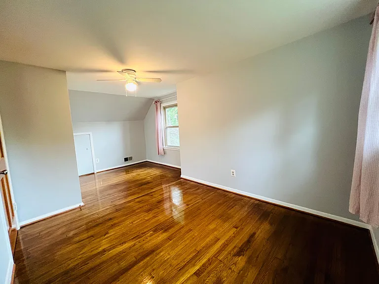 2220 Primrose Dr — Photo 21