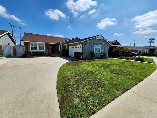 14020 Faust Ave Photo 1