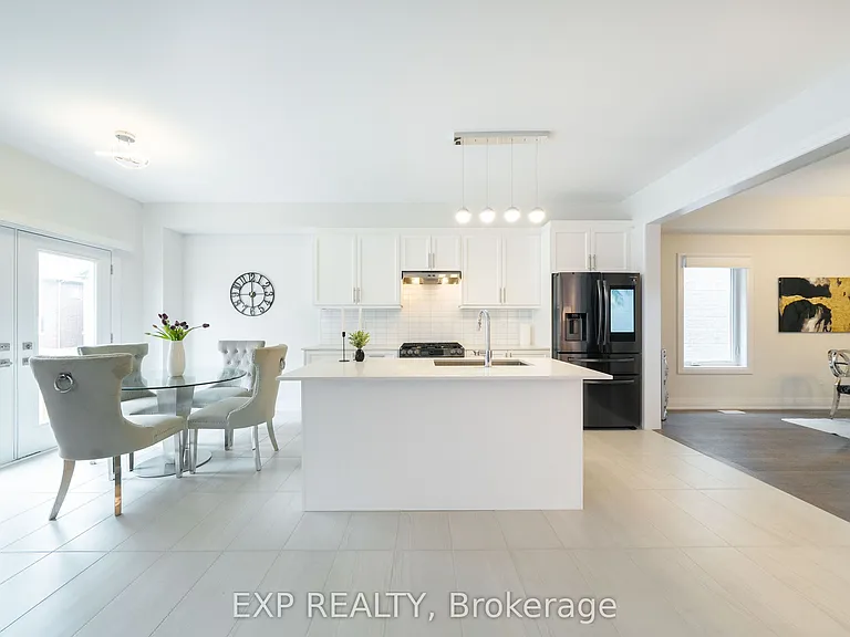 114 Seguin St — Photo 12