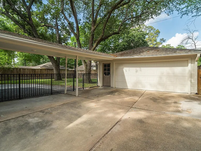751 Bison Dr — Photo 34