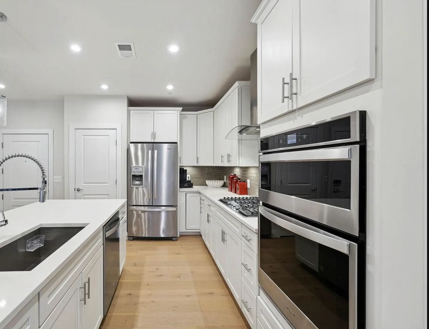 2329 Wind Charm St — Photo 4
