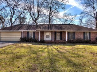 1188 E Hermitage Rd NE, Rome, GA 30161