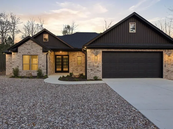 19 Fachado Way, Hot Springs Village, AR 71909