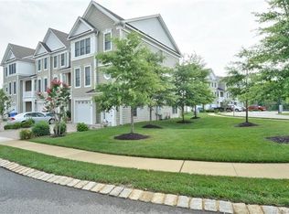 7 Crane Ct, Stafford Twp, NJ 08050