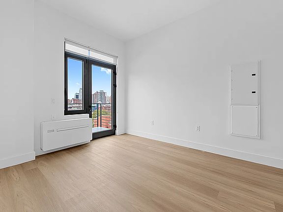 5th image of 63 Pitt St APT 10D
