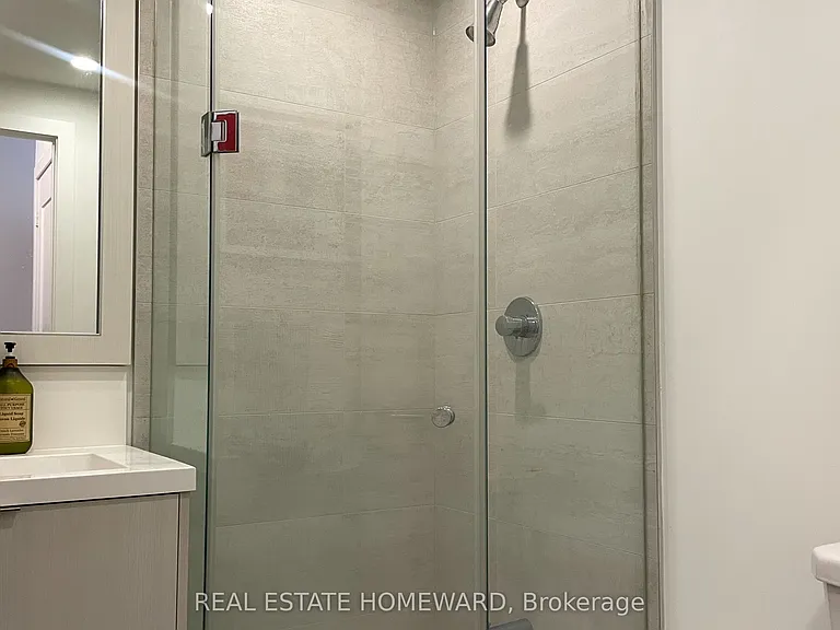 38 Cameron St #610 — Photo 14