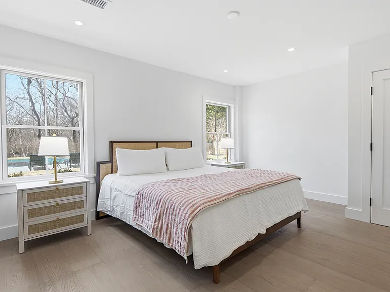 9 Kings Ln — Photo 33