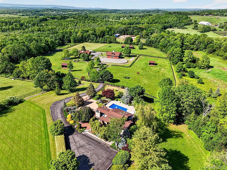 1st image of 165 Hasbrouck Road