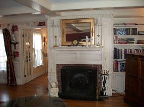 Fireplace & Beamed Ceiling