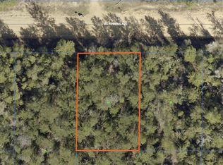 18 E Cypress Ave, Defuniak Springs, FL 32433