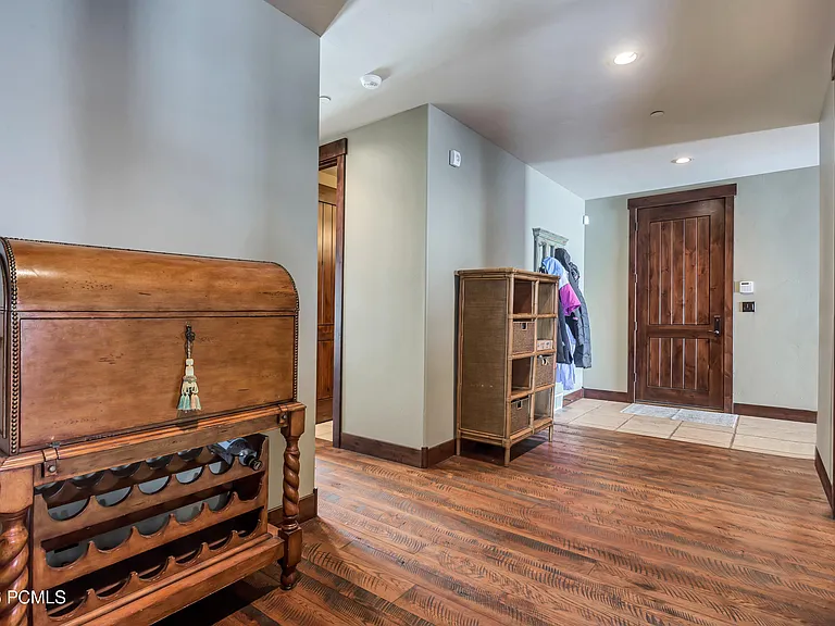 8235 N Sunrise Loop — Photo 35
