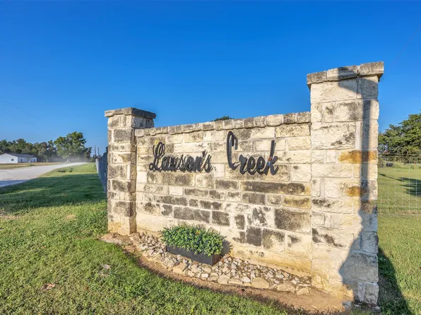 315 Dewey Ln, Franklin, TX 77856