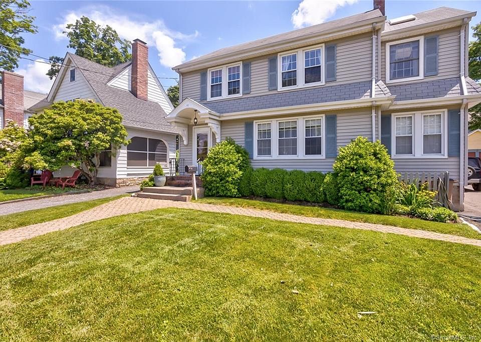 1st image of 43 Rachelle Ave
