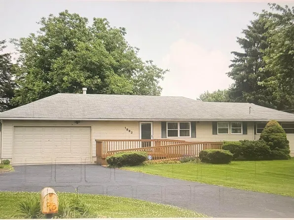 1992 Brown Rd, Grove City, OH 43123