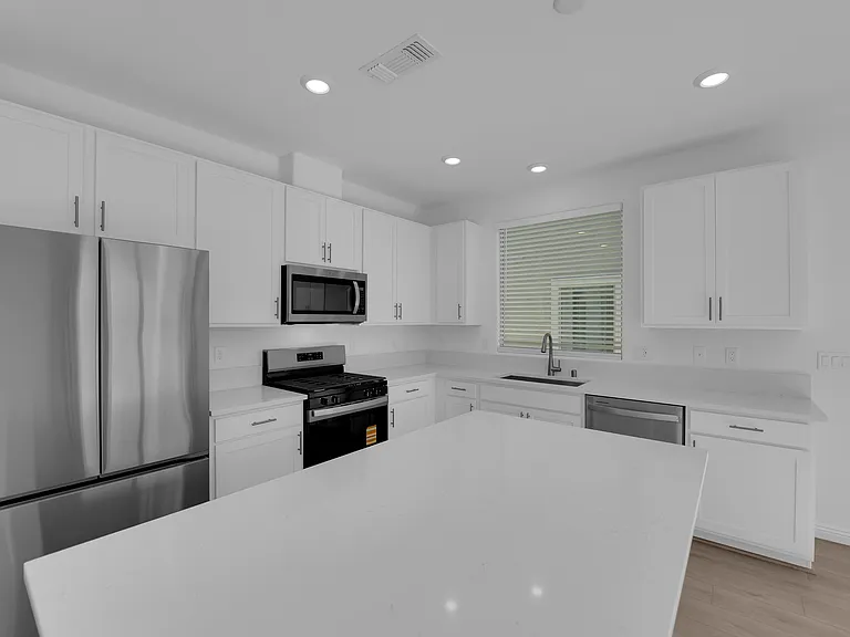 10234 Restless River St — Photo 8