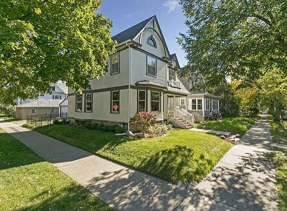 5th image of 3101 Colfax Ave S