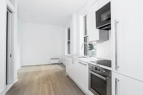 Rented by Keller Williams NYC | media 5