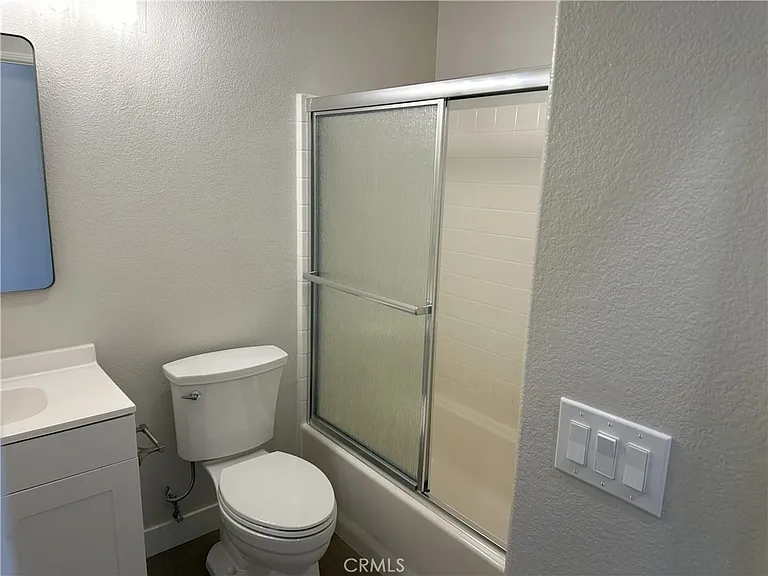 2252 Schlaepfer Dr — Photo 26