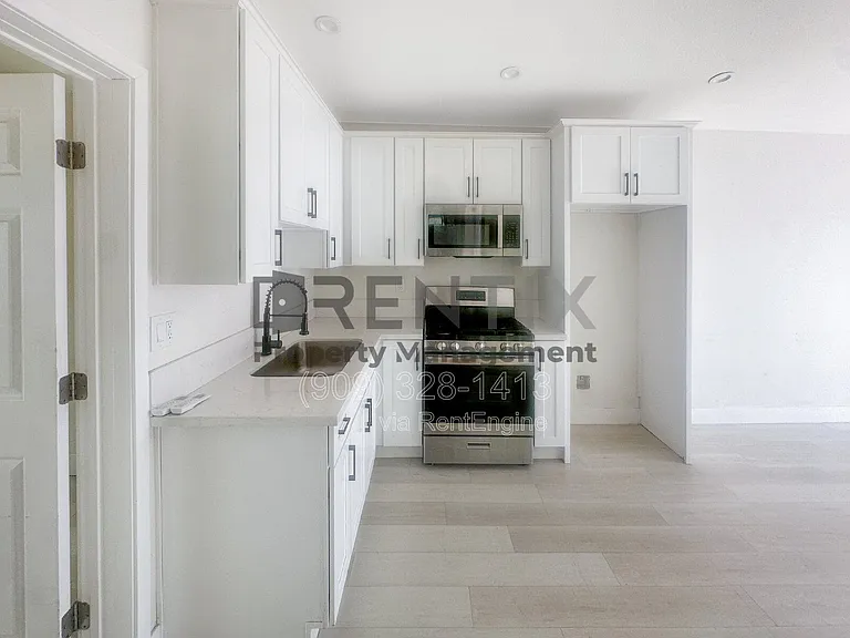 787 N Reservoir St — Photo 5