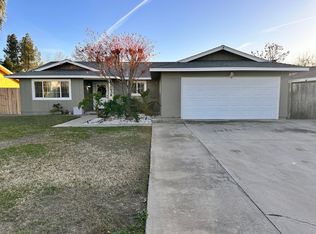 1741 Memory Ln, Porterville, CA 93257