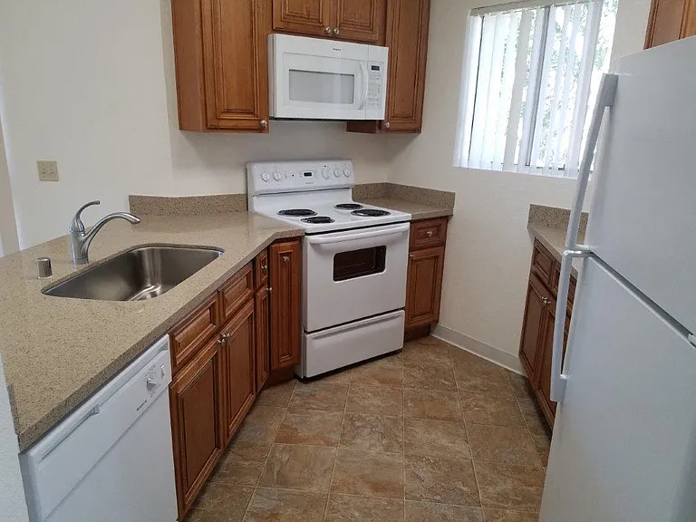 Apartment homes may vary, please ask for details.