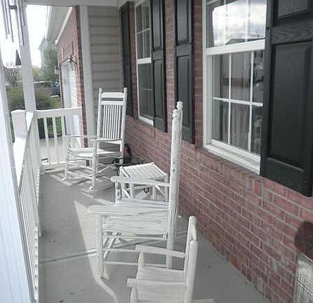 2nd image of 6816 Harriet Dr