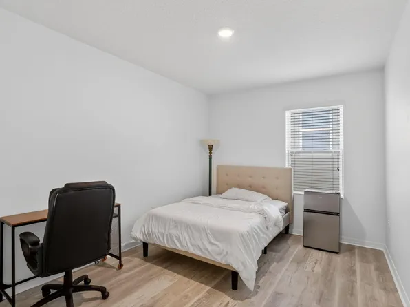 (undisclosed Address), Davenport, FL 33837