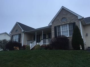 142 Kensington Dr, Fishersville, VA 22939