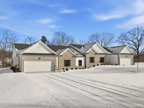 100-102 Huselton Dr, Penn Township, PA 16002