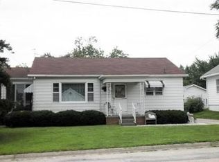 123 Crescent Ave, East Peoria, IL