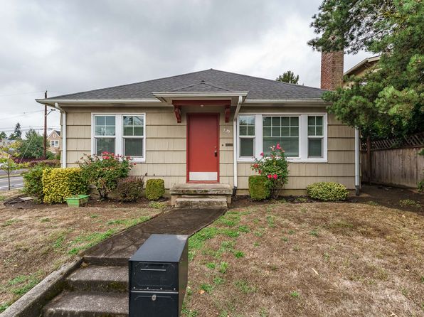 2601 Columbia St #220