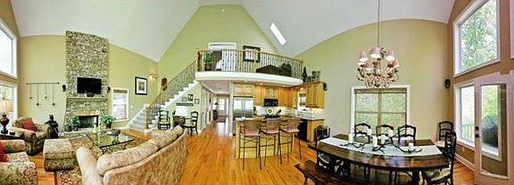 5th image of 4472 Travis Dr