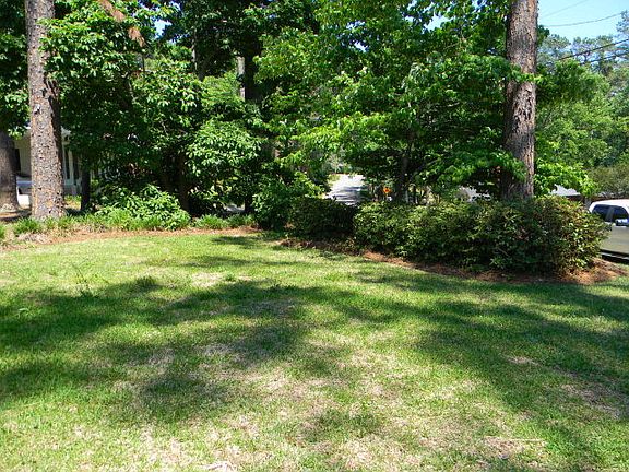 3rd image of 710 Hammond Dr