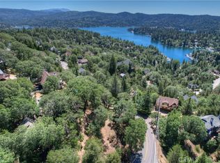 27588 Matterhorn Dr #72, Lake Arrowhead, CA 92352