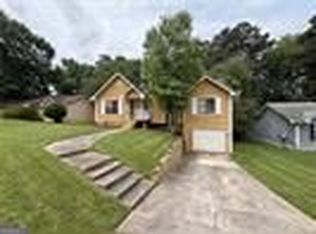 10433 Candlelight Rd, Jonesboro, GA 30238
