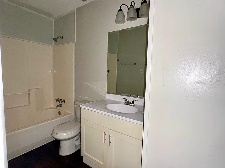 2442 Winston Way — Photo 15