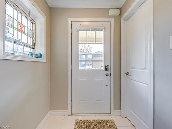 4th image of 22 Spring Creek Dr #33