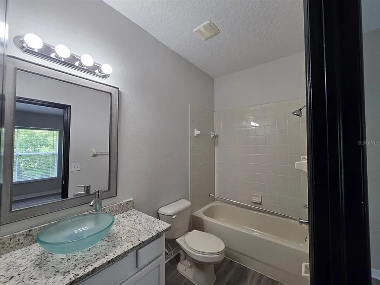 30316 Elderwood Dr — Photo 11