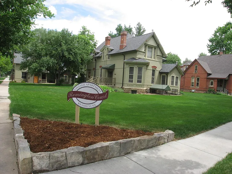 600 Remington St — Photo 2