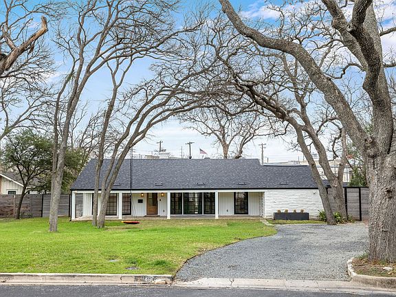 4th image of 4002 Bradwood Rd