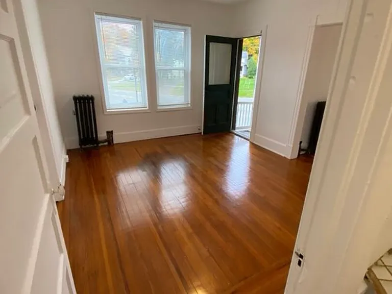 59 Elm St #59 — Photo 3
