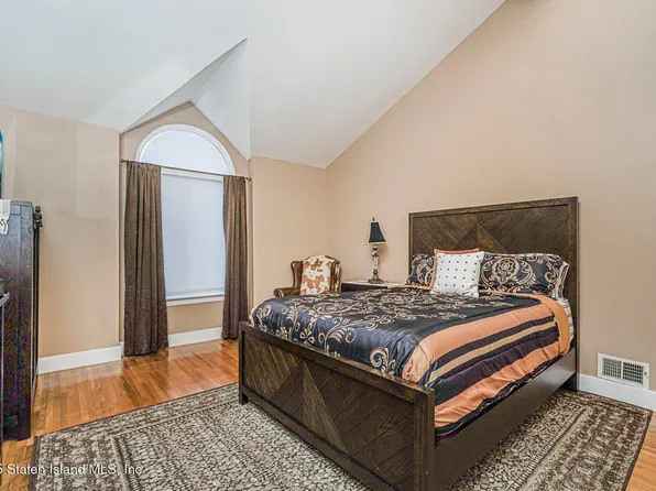 98 Church Avenue image 30 of 38