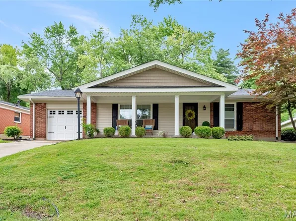1200 Hudson Hills Dr, Saint Louis, MO 63135