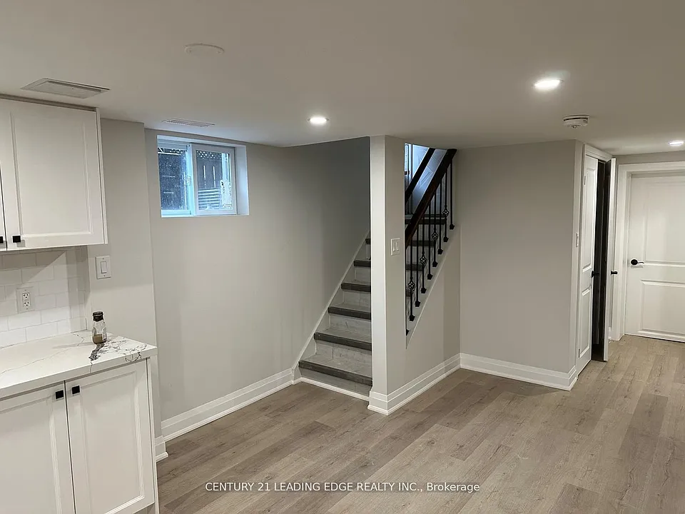 36 Vernon Rd #BASEMENT
