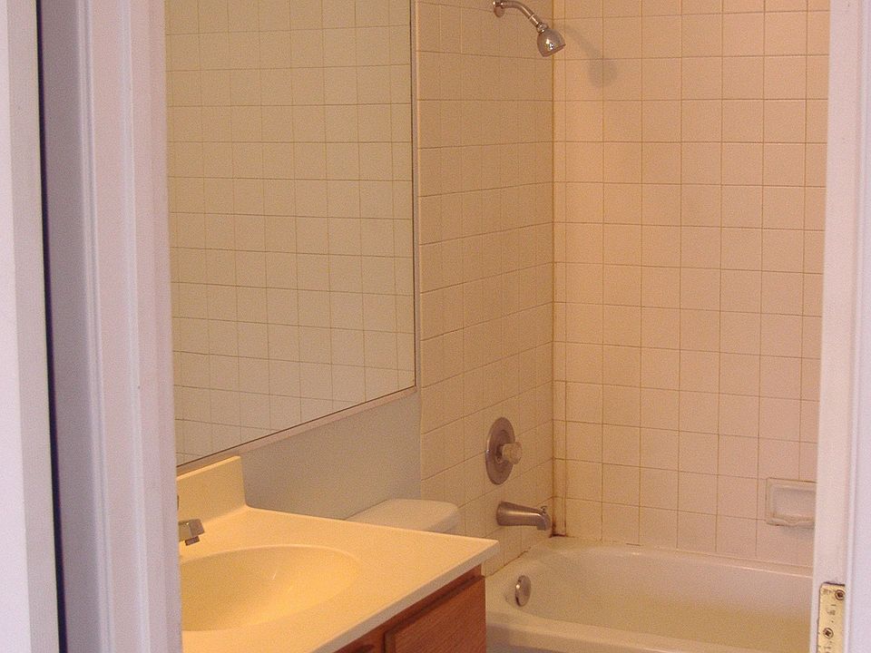 2nd image of 6875 Canoe Hill Ct