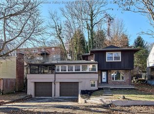 907 Valley Rd, Charleston, WV 25302