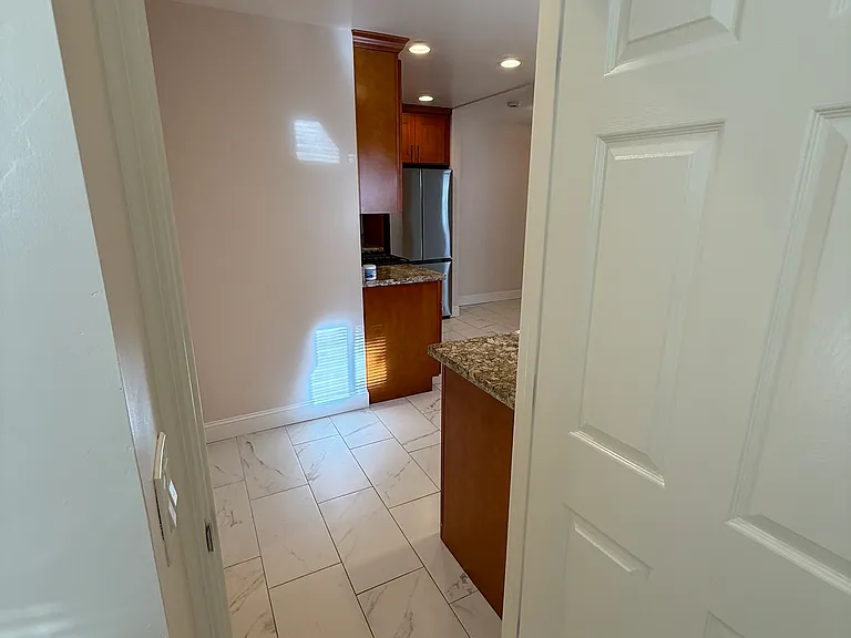 2151 Hanover St #1 — Photo 6