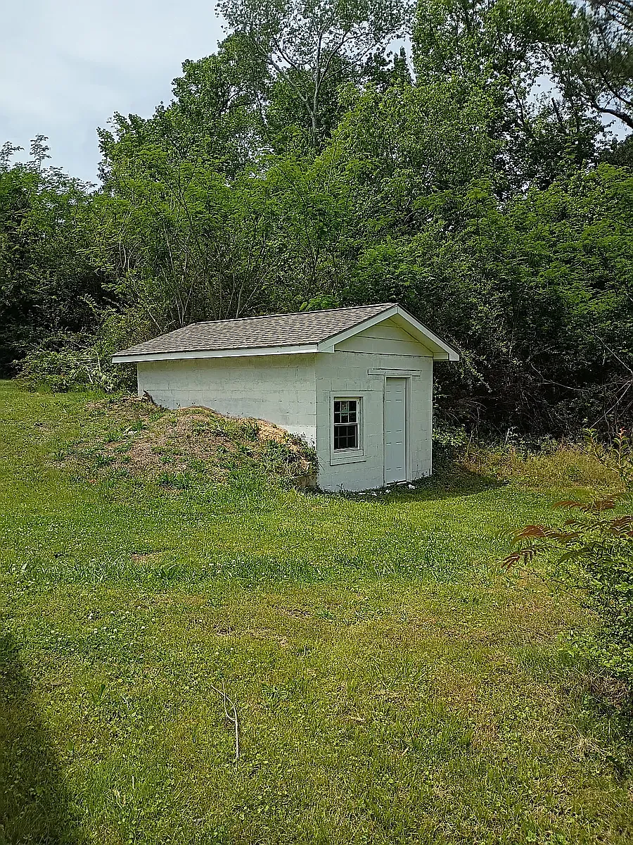 Building Photo - 3370 Buchanan Rd SE
