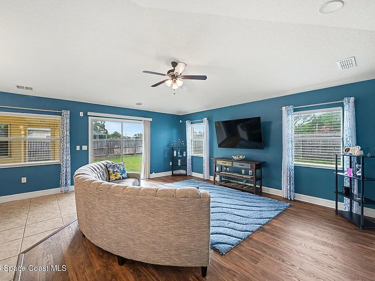 992 Coquina St SE — Photo 19