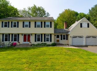 28 Lucy Ct, Southington, CT 06489